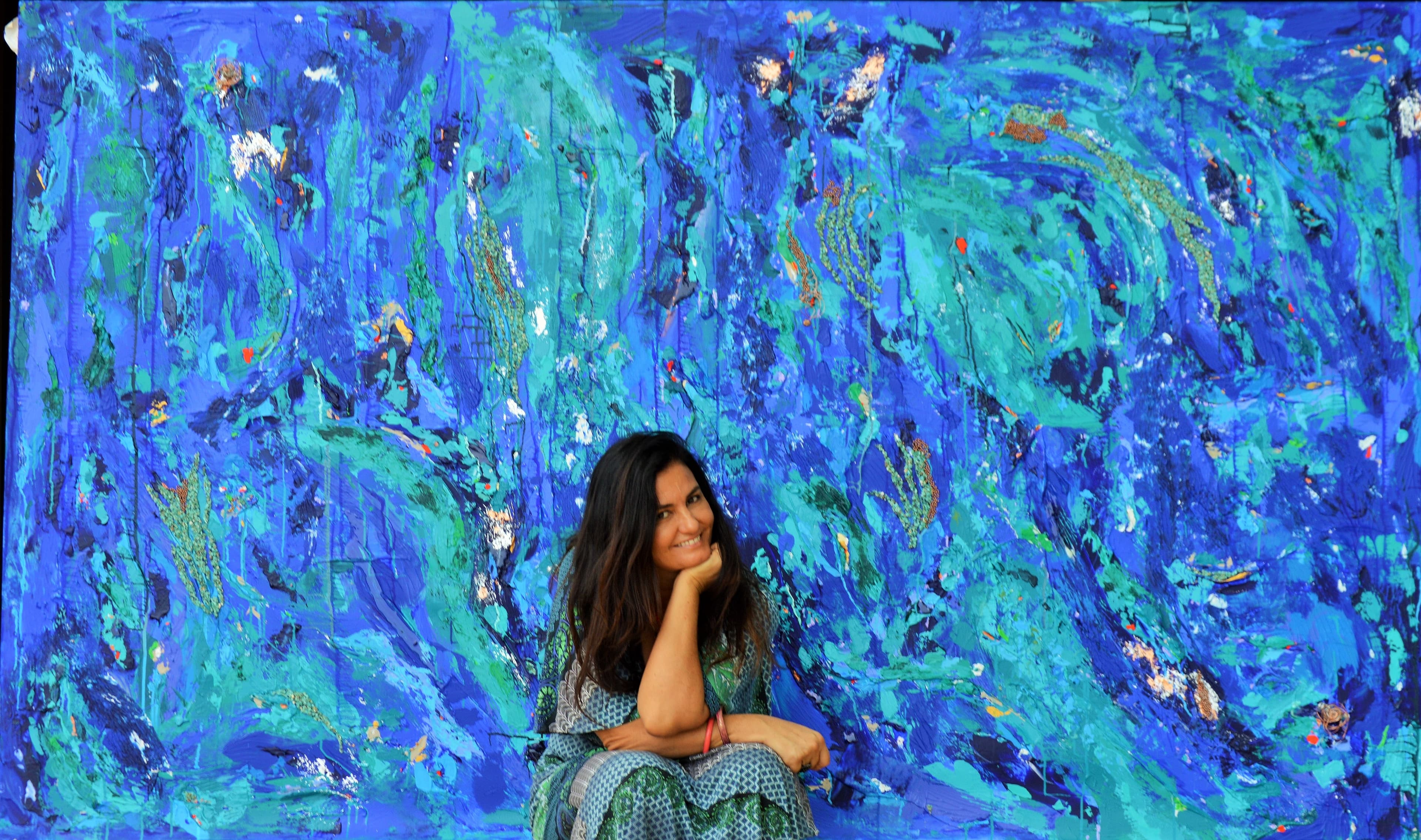 Malu Moreira in her studio