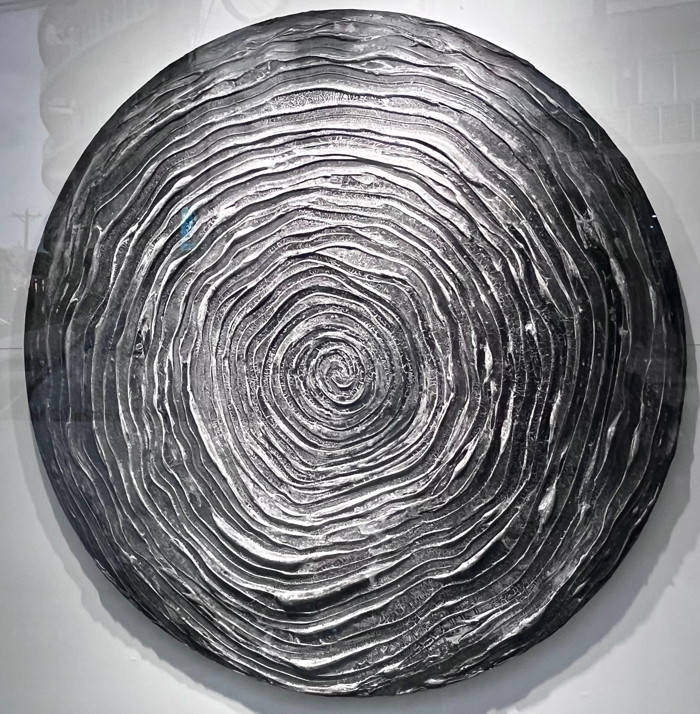 Amazonia — original mixed media on canvas by Malu Moreira, 110 cm diameter (43.3" diameter)