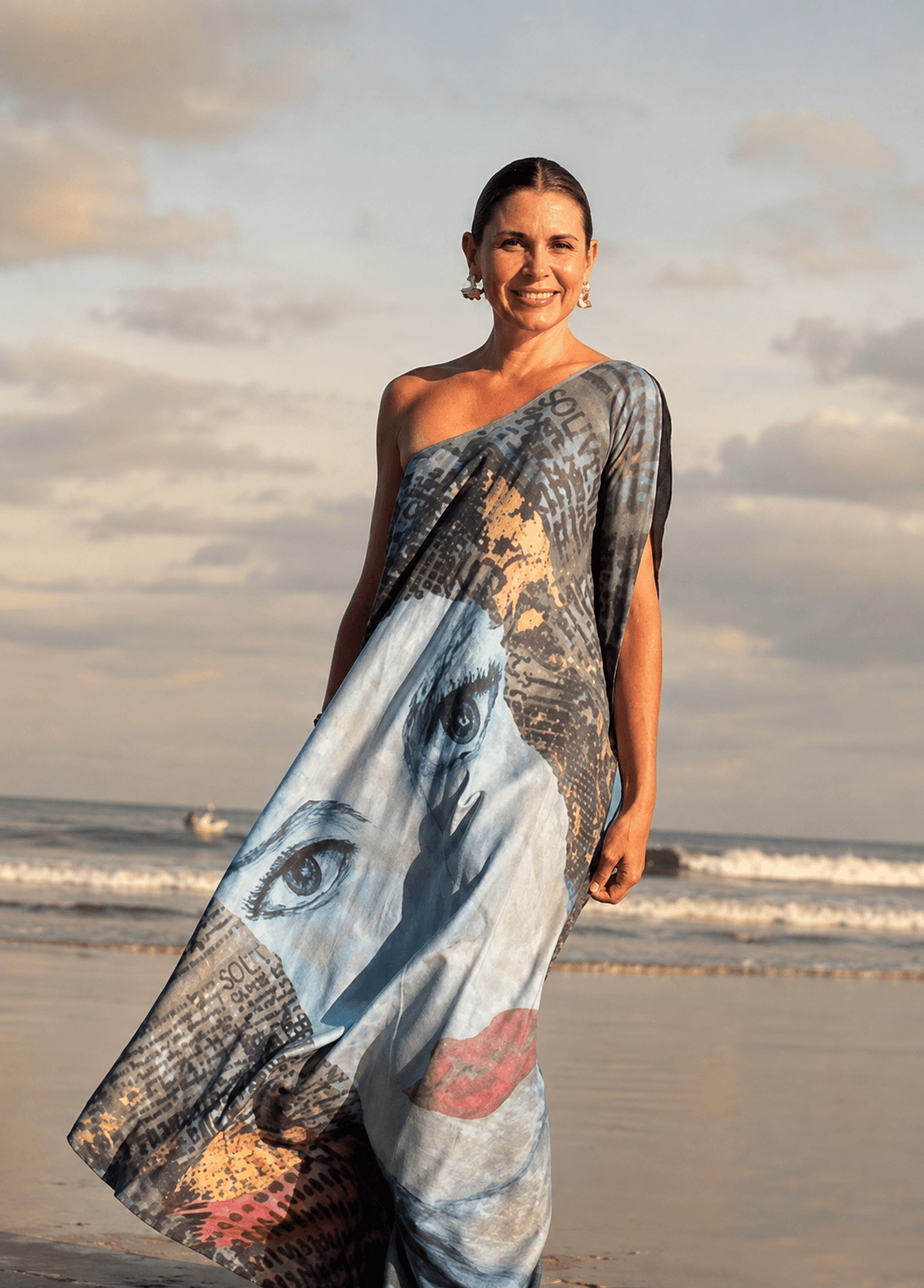 Karol Montero, director at Art Gallery Malu Moreira
